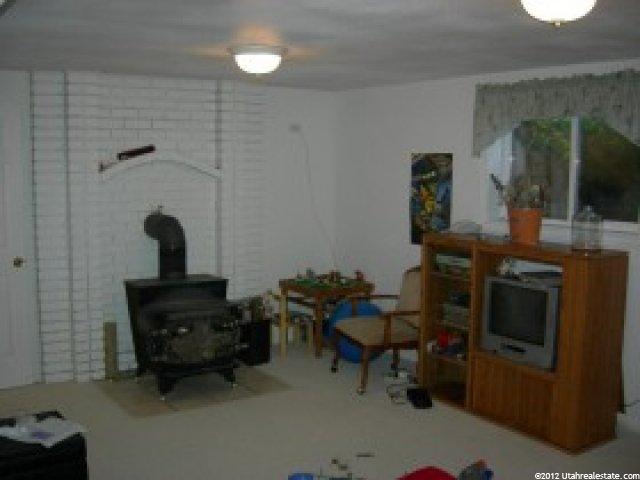 10889 S 1000 E, Sandy, UT 84094 — photo 3