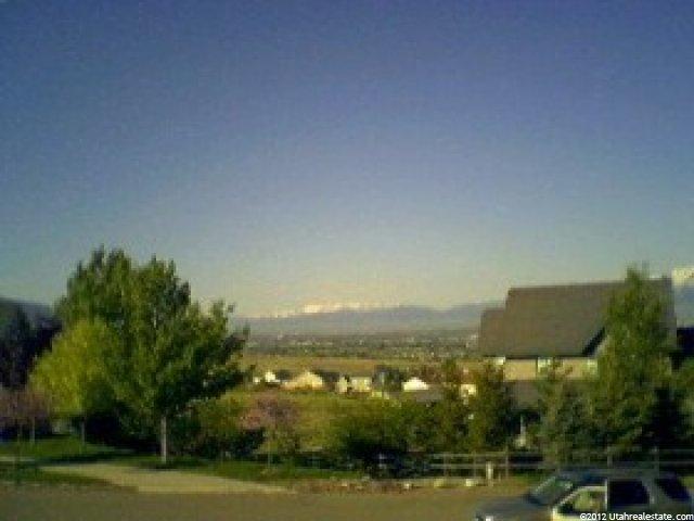 460 N Greystone Loop #4, Hyde Park, UT 84318 — photo 3
