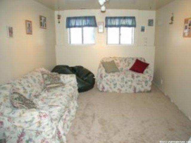 255 E 935 S, Layton, UT 84041 — photo 2