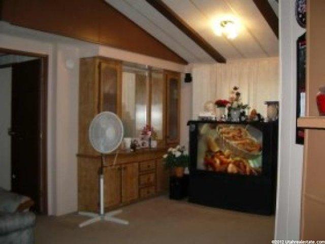 141 W 2875 N, Layton, UT 84041 — photo 2