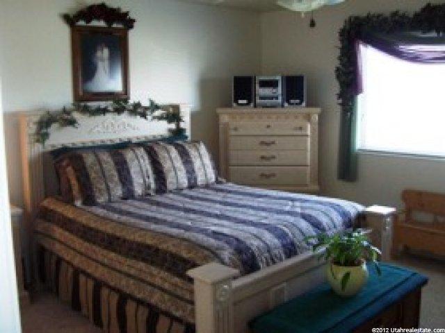 2445 S Main St, Clearfield, UT 84015 — photo 5