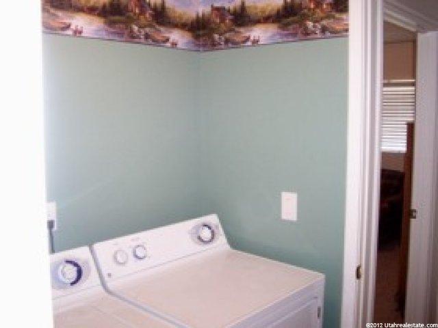 2445 S Main St, Clearfield, UT 84015 — photo 10