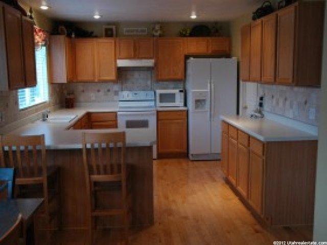 1572 Pinehurst Ln, Farmington, UT 84025 — photo 2