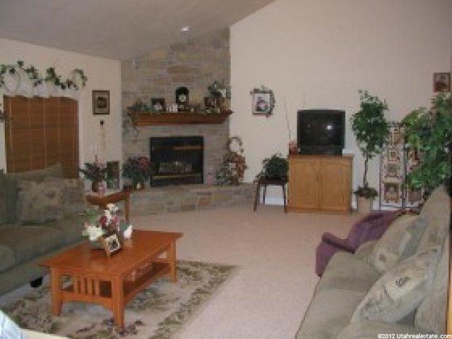 435 Jessis Meadow Dr, West Bountiful, UT 84087 — photo 4