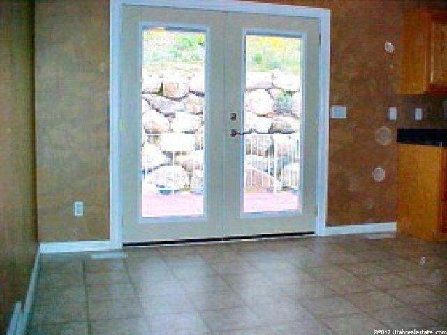 1541 Alta Vista Cir, Ogden, UT 84404 — photo 3