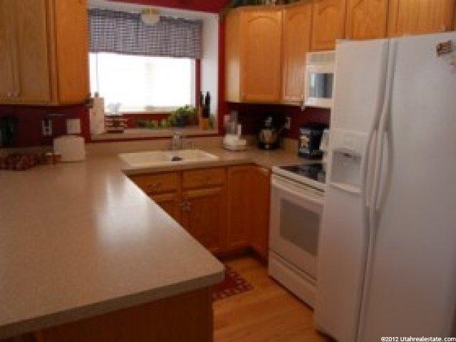 1208 E 3075 N, Layton, UT 84040 — photo 3