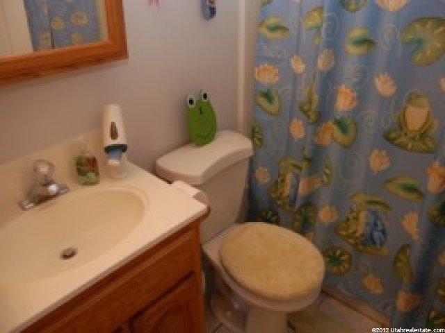 1208 E 3075 N, Layton, UT 84040 — photo 9