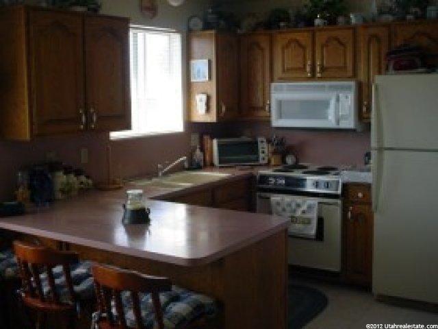 4891 S 3425 W, Roy, UT 84067 — photo 4