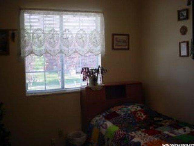 4891 S 3425 W, Roy, UT 84067 — photo 6