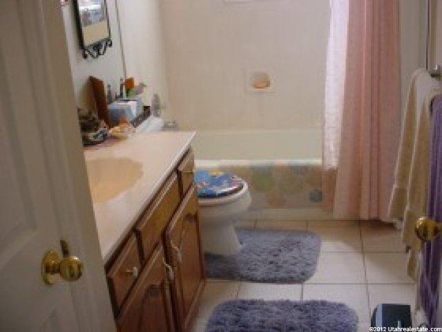 4891 S 3425 W, Roy, UT 84067 — photo 8