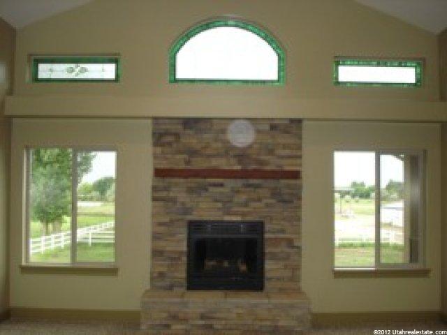 558 Sunset Dr, Kaysville, UT 84037 — photo 5
