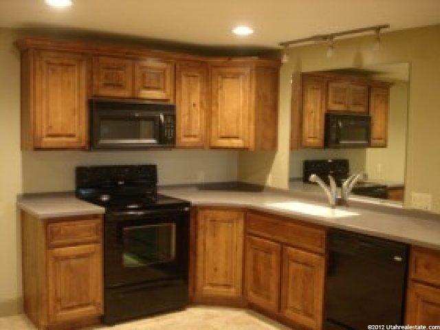 558 Sunset Dr, Kaysville, UT 84037 — photo 9
