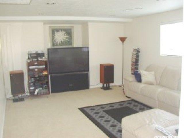 2826 E Willow Wick Dr S, Sandy, UT 84093 — photo 11