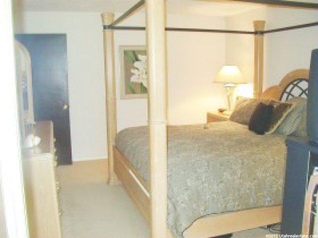 2826 E Willow Wick Dr S, Sandy, UT 84093 — photo 9