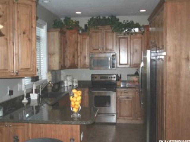 5876 Cassie Dr, South Ogden, UT 84405 — photo 3