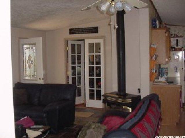 455 E Center St E, Levan, UT 84639 — photo 3