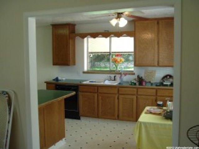 956 Bel Mar Dr, Ogden, UT 84403 — photo 6