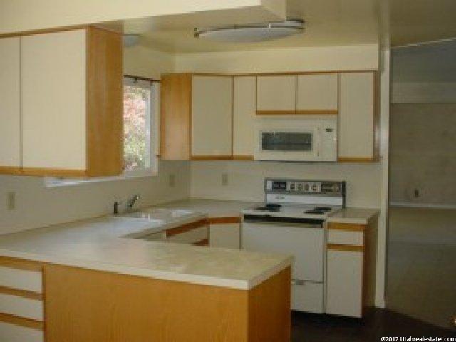 2546 E Bonneville Terrace S, Uintah, UT 84403 — photo 3
