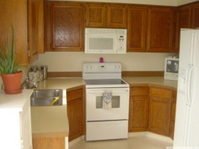 5878 S 3950 W, Roy, UT 84067 — photo 2