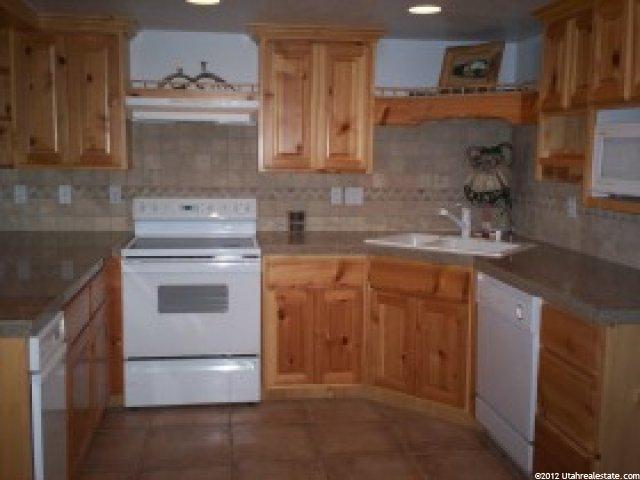 203 Seemore Dr, Kaysville, UT 84037 — photo 10