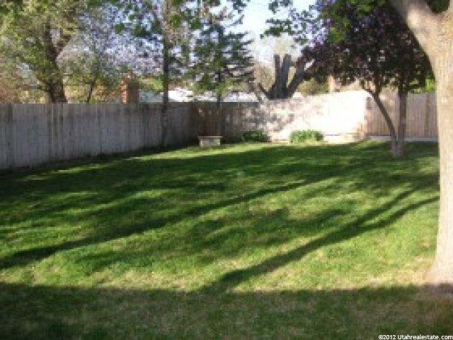 9862 S Amber Ln E, Sandy, UT 84094 — photo 11