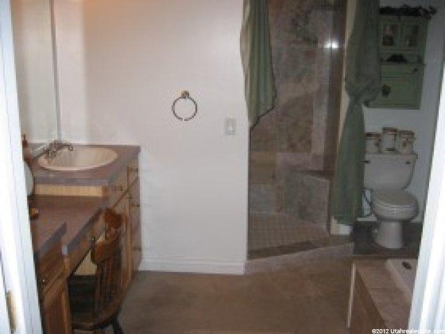 2493 E 8125 S, South Weber, UT 84405 — photo 9