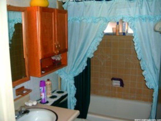4535 S 2600 W, Roy, UT 84067 — photo 10