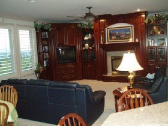 76 E Carrington Ln, Centerville, UT 84014 — photo 2