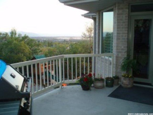 76 E Carrington Ln, Centerville, UT 84014 — photo 3