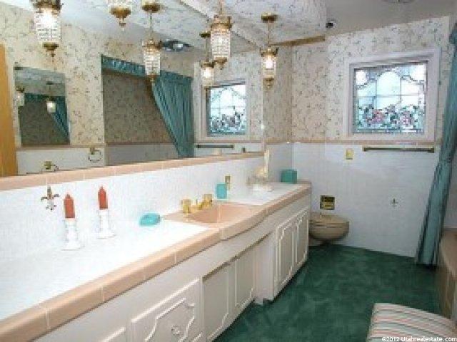 344 N 300 W, Hyrum, UT 84319 — photo 2