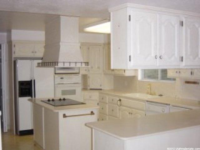 3031 S Windsor Ln, Bountiful, UT 84010 — photo 4