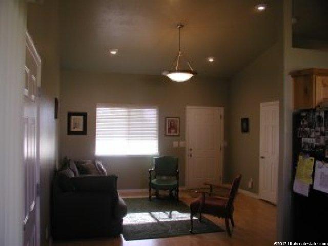 674 N Center St, Santaquin, UT 84655 — photo 2