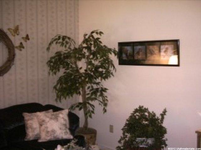 855 Sunflower Dr, Ogden, UT 84404 — photo 6