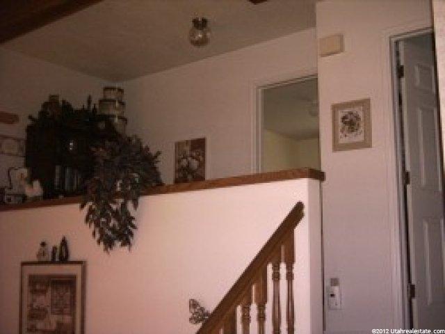 855 Sunflower Dr, Ogden, UT 84404 — photo 7