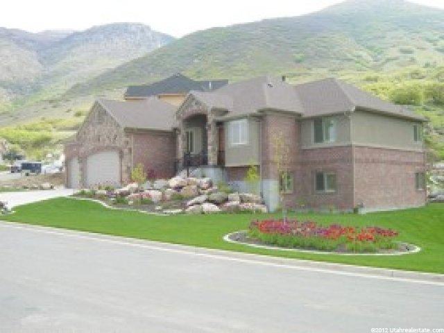 506 E Greystone Dr, Farmington, UT 84025 — photo 2