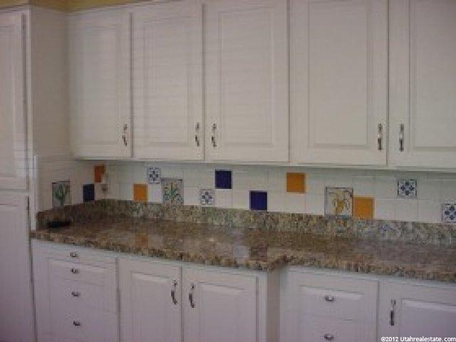 855 N 950 E, Bountiful, UT 84010 — photo 3