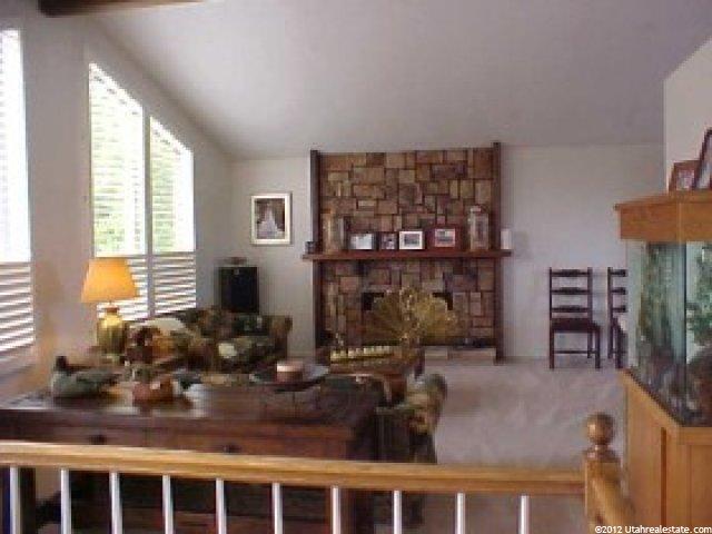9832 S Falconhurst Dr E, Sandy, UT 84092 — photo 3