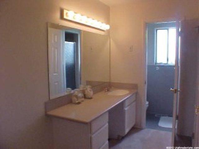 9832 S Falconhurst Dr E, Sandy, UT 84092 — photo 8