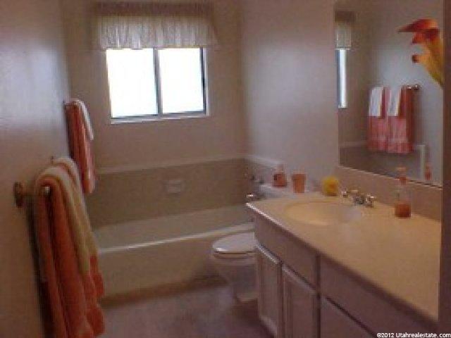 9832 S Falconhurst Dr E, Sandy, UT 84092 — photo 9