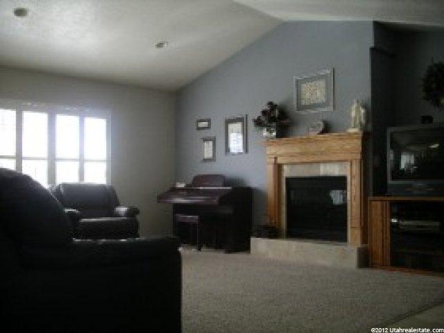 743 Mill Shadow Dr, Kaysville, UT 84037 — photo 2