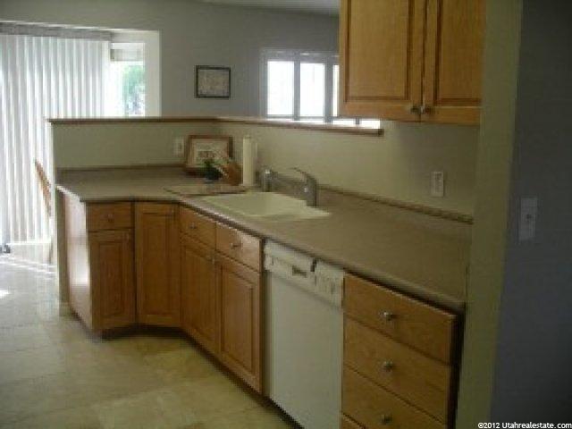 743 Mill Shadow Dr, Kaysville, UT 84037 — photo 3