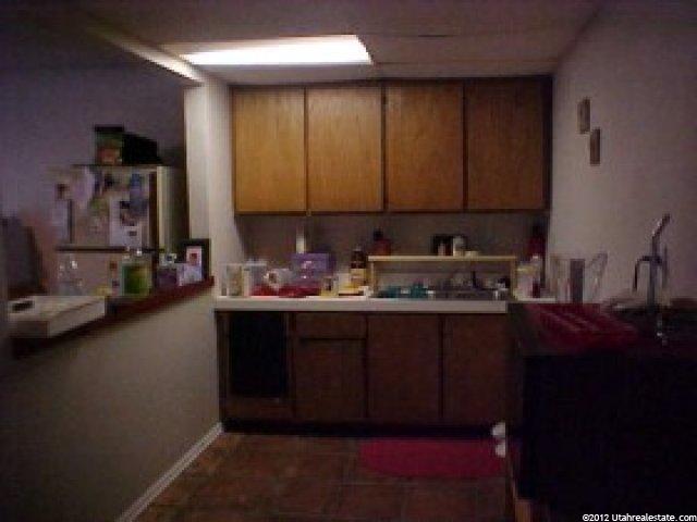 2317 Oakcrest Ln, Holladay, UT 84121 — photo 9