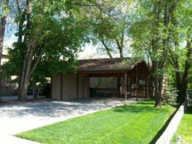 1856 E Cresthill Dr, Holladay, UT 84117 — photo 2