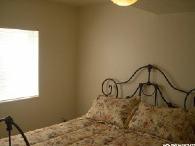 1469 W Granite Dr, Layton, UT 84041 — photo 9