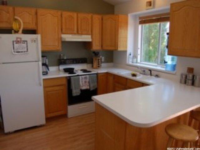 1823 N 350 W, Layton, UT 84041 — photo 2