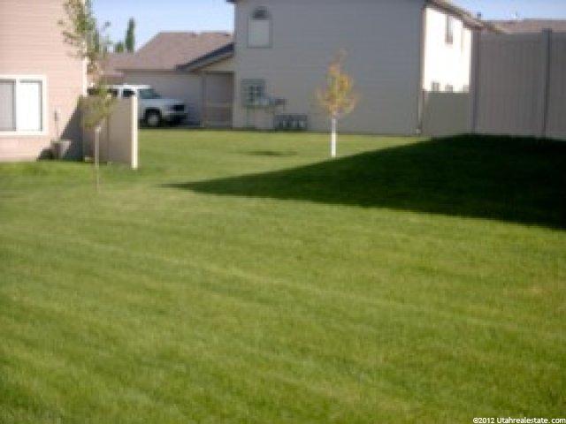 652 W 800 N #106, Clinton, UT 84015 — photo 10