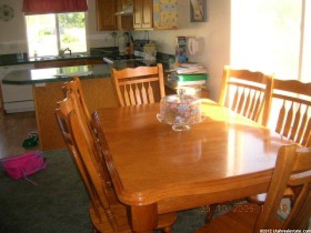 5410 Vista Dr, Roy, UT 84067 — photo 11