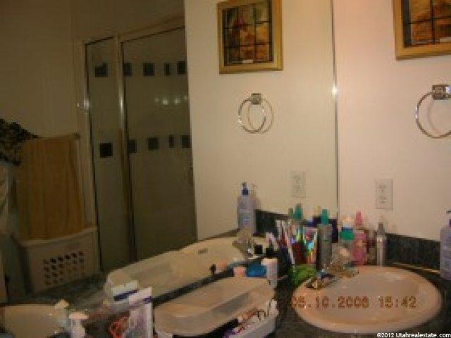 5410 Vista Dr, Roy, UT 84067 — photo 6