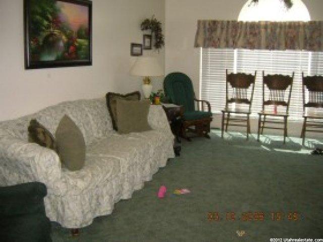 5410 Vista Dr, Roy, UT 84067 — photo 10