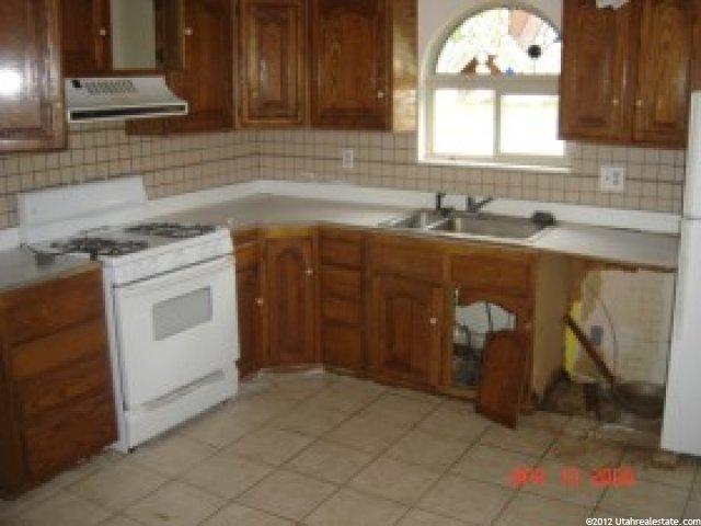 1036 Oak St, Ogden, UT 84401 — photo 3